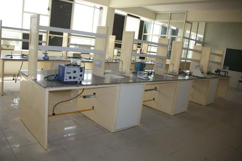 INMANTEC Institutions Ghaziabad Laboratory photo 2